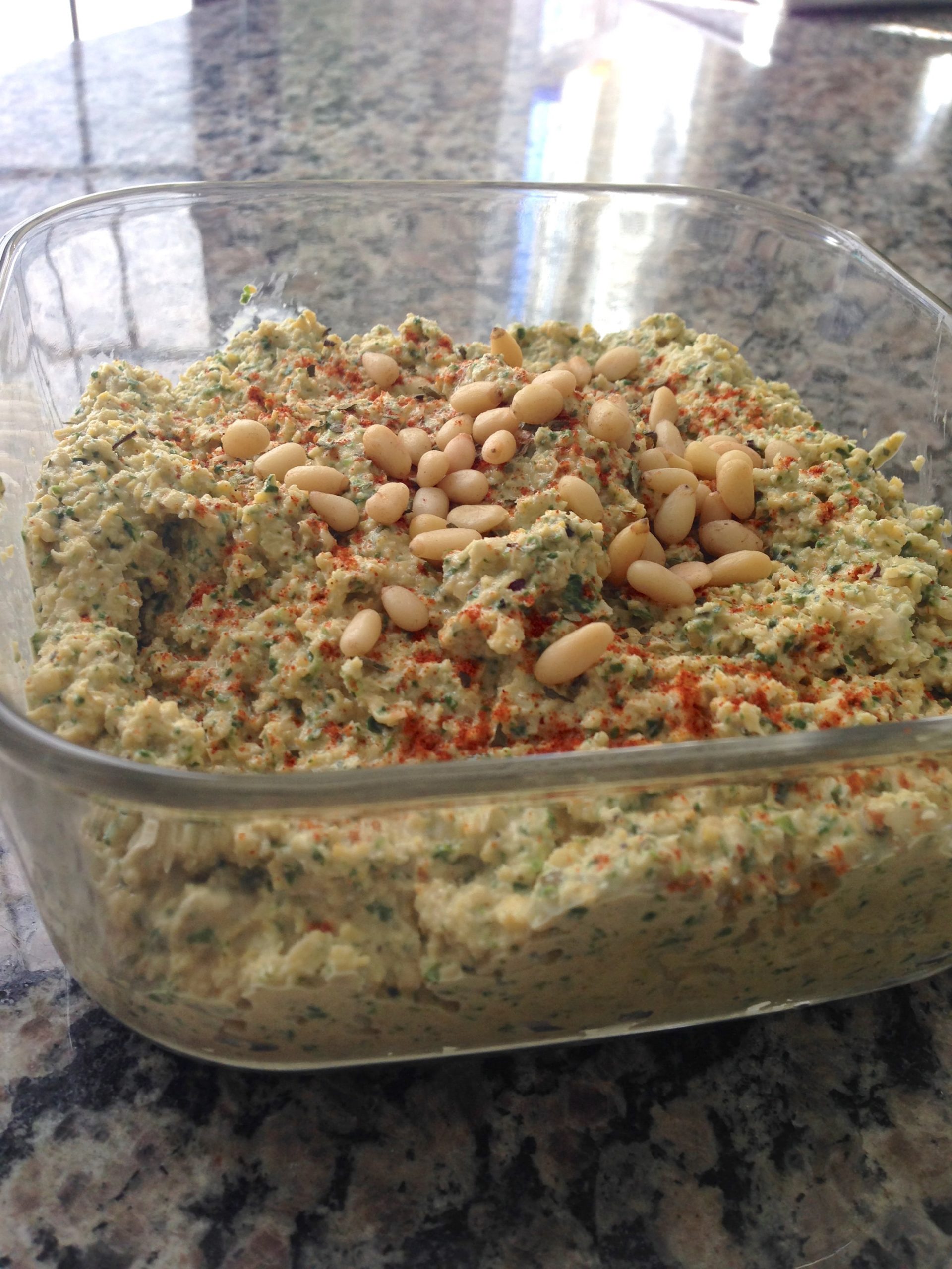 Homemade Hummus - Well Rounded Guru
